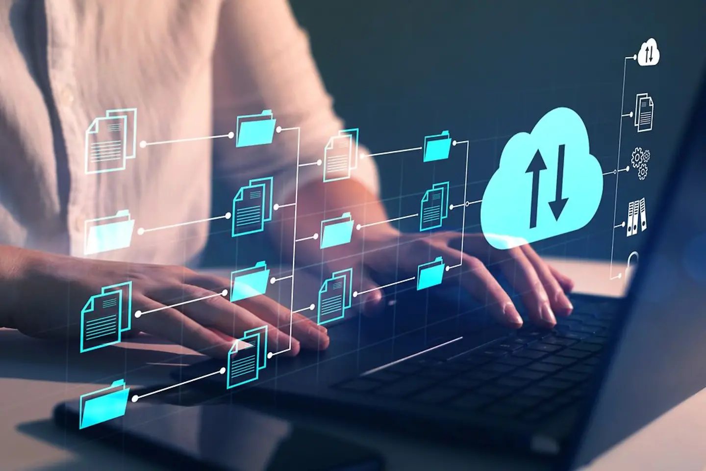 Los iconos de las aplicaciones flotan en la laptop